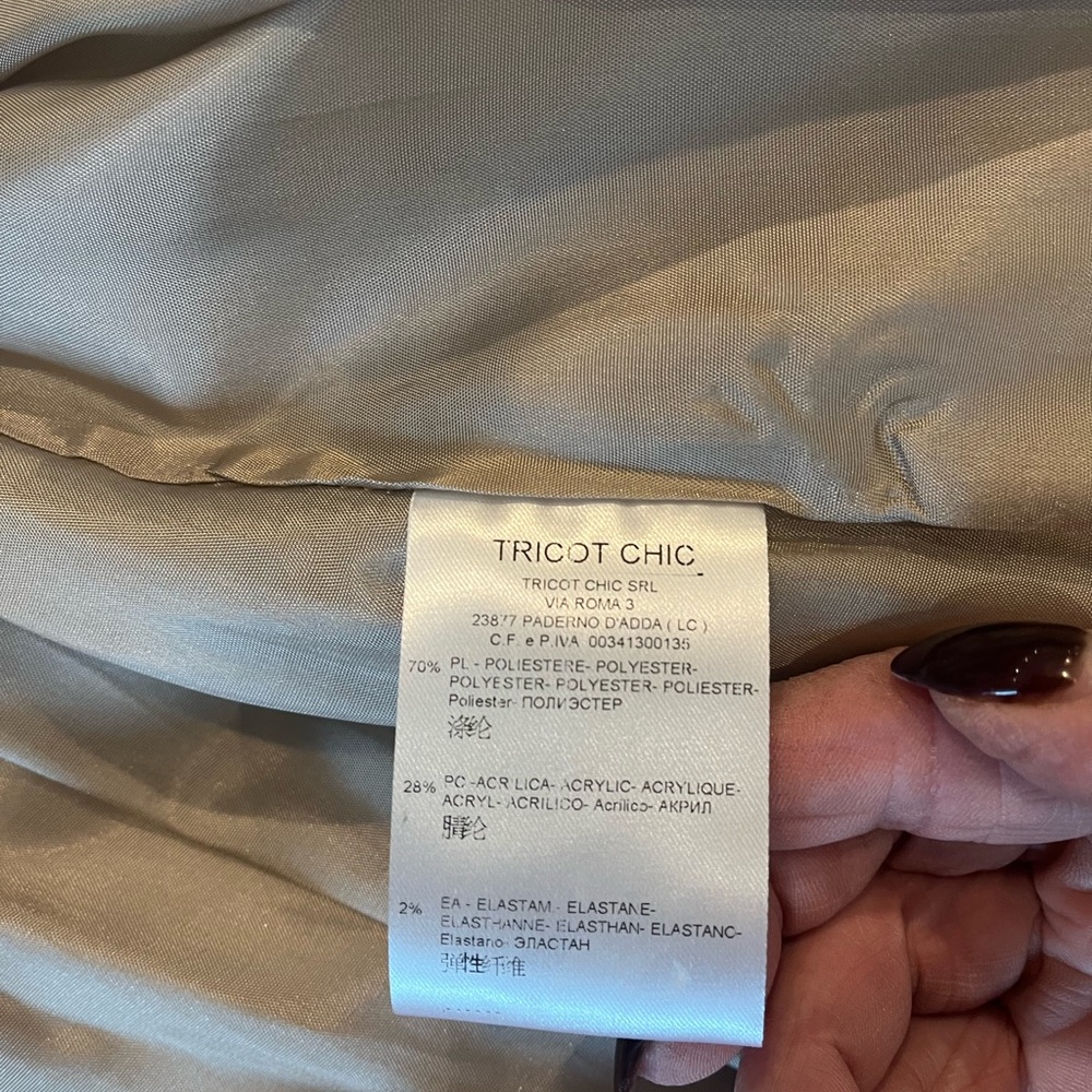 Tricot Chic Jacket - Picture 14 of 16